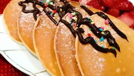طرز تهیه پنکیک با ماست