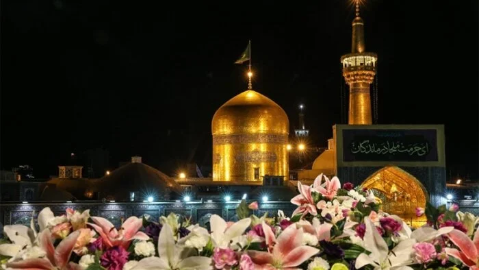 احساسی ترین دو بیتی مخصوص ولادت امام رضا (ع)
