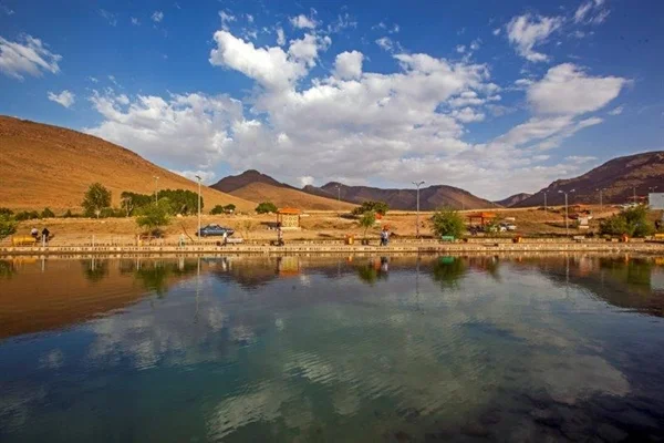 چشمه شاه بلاغی کجای ایران است ؟